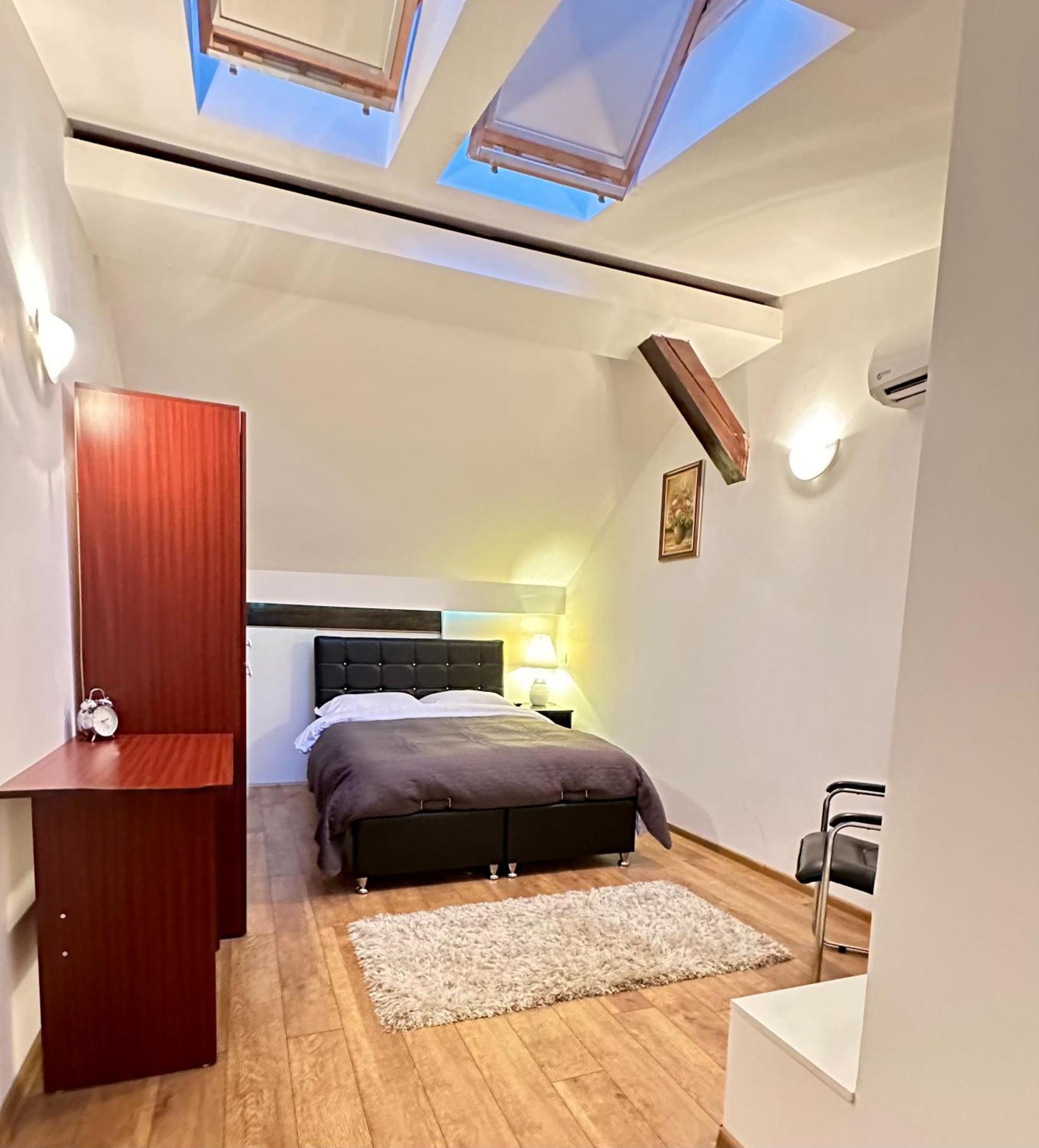 Grazia Apartment Timisoara Ngoại thất bức ảnh